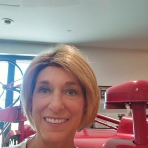 Meet your Posher, Patti